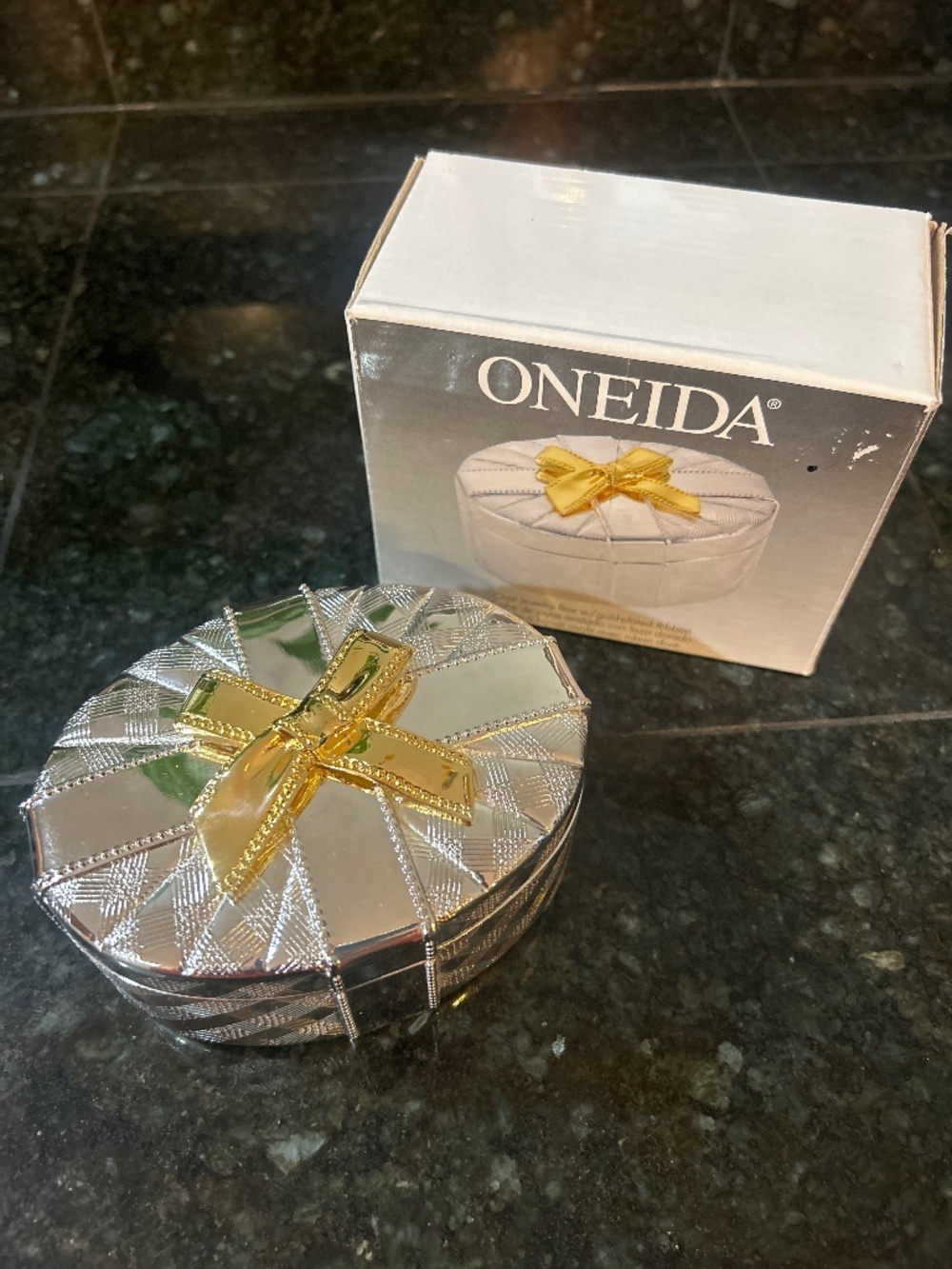 Oneida Silver Box with Gold Ribbon Accent